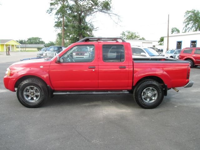 Nissan Frontier 2004 photo 11