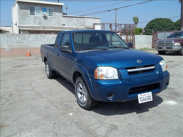 Nissan Frontier 2004 photo 1