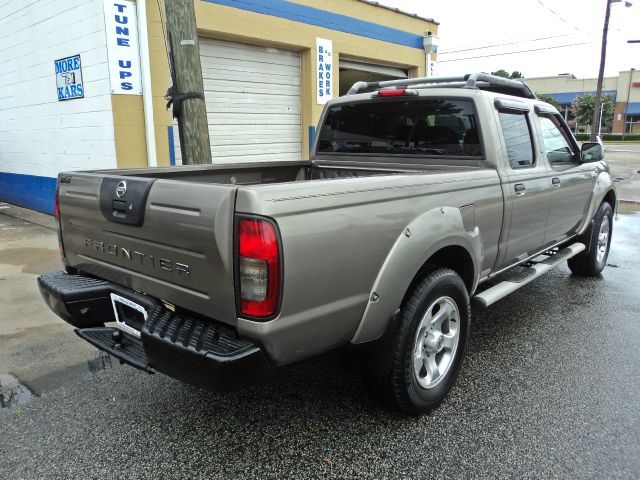 Nissan Frontier 2004 photo 1