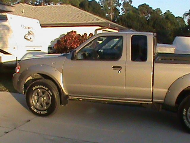 Nissan Frontier 2004 photo 4