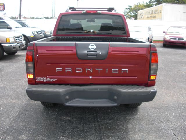 Nissan Frontier 2004 photo 3