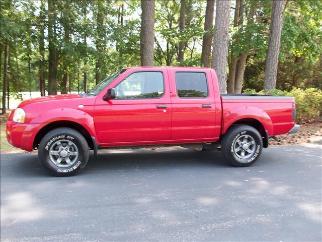 Nissan Frontier 2004 photo 3