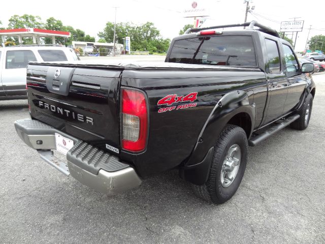 Nissan Frontier 2004 photo 21