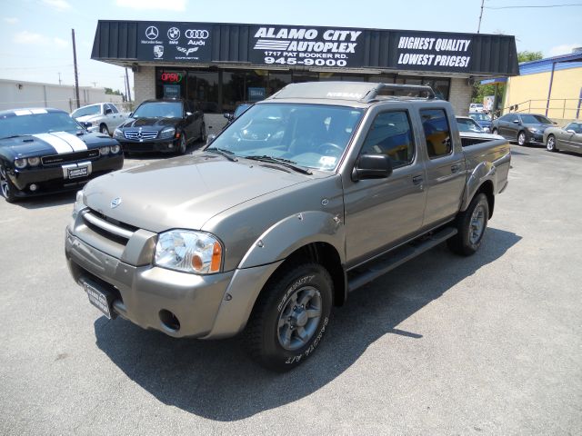 Nissan Frontier 2004 photo 1