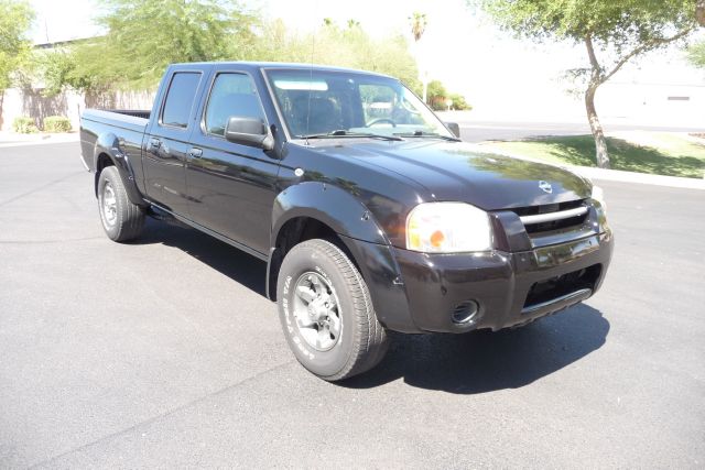 Nissan Frontier 2004 photo 2