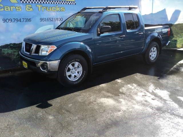 Nissan Frontier 2005 photo 2