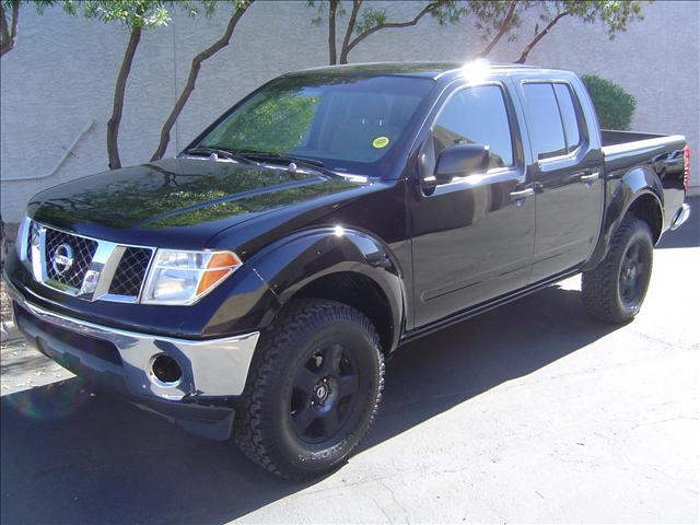 Nissan Frontier SE Pickup