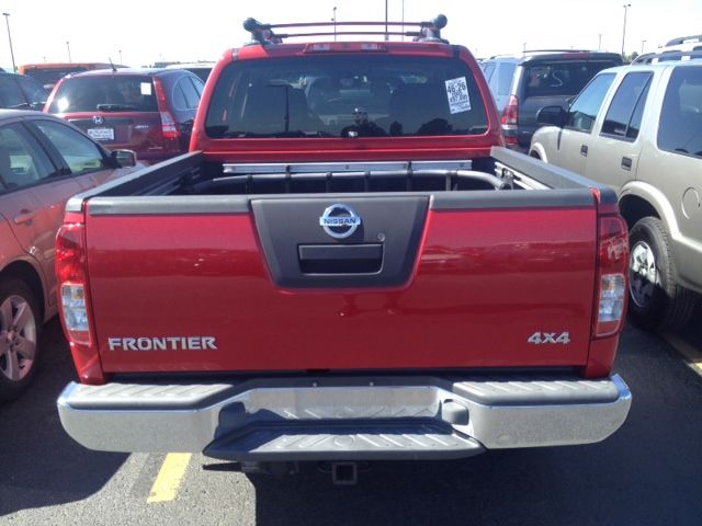 Nissan Frontier W/sunroof PZEV Pickup Truck