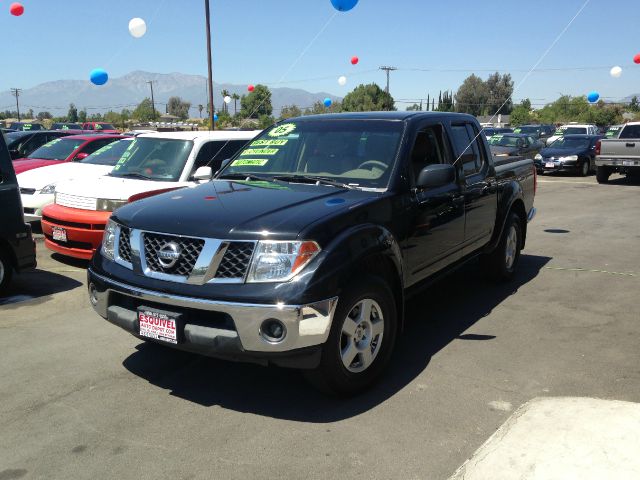 Nissan Frontier 2005 photo 1