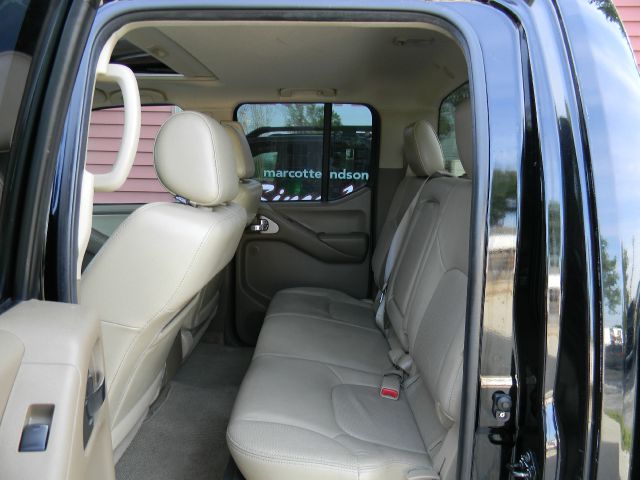 Nissan Frontier 2005 photo 3