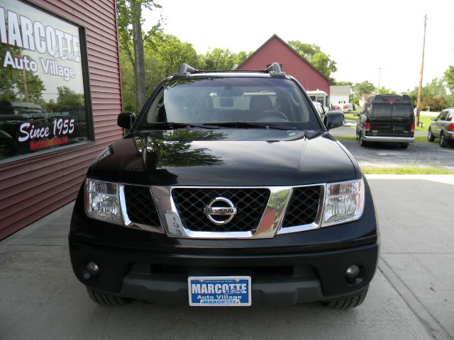 Nissan Frontier 2005 photo 4