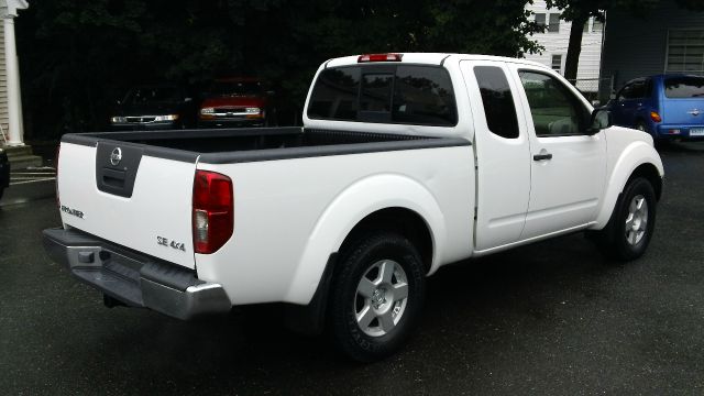 Nissan Frontier 2005 photo 4