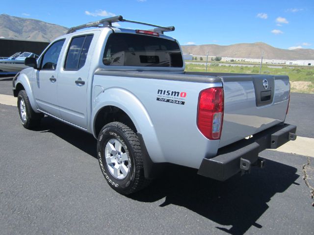 Nissan Frontier 2005 photo 1