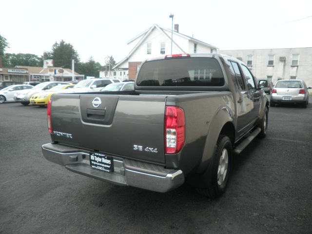 Nissan Frontier 2005 photo 10