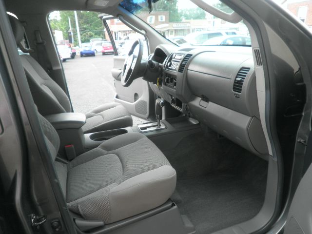 Nissan Frontier 2005 photo 6