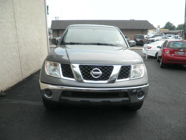 Nissan Frontier 2005 photo 9