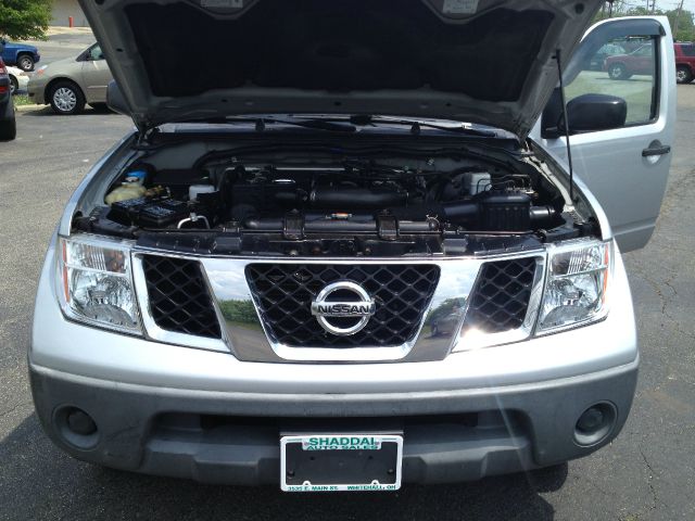 Nissan Frontier 2005 photo 22