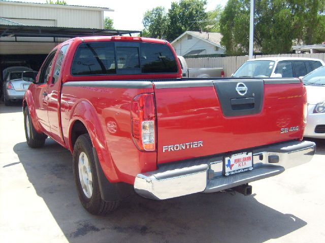 Nissan Frontier SE 2WD Pickup Truck