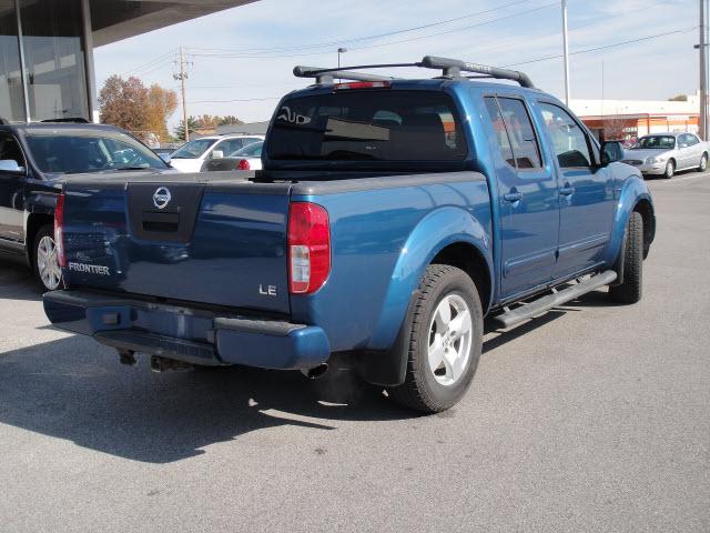 Nissan Frontier 2005 photo 1