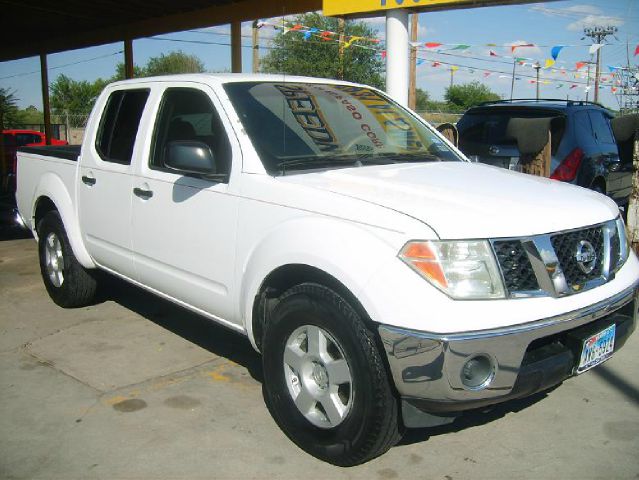 Nissan Frontier 2005 photo 3