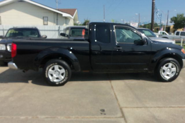 Nissan Frontier SL K-15 Pickup Truck