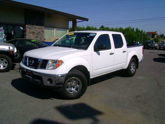 Nissan Frontier 2005 photo 4