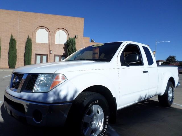 Nissan Frontier 2006 photo 3