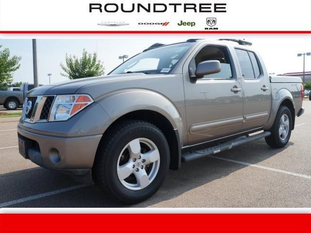 Nissan Frontier X Pickup Truck