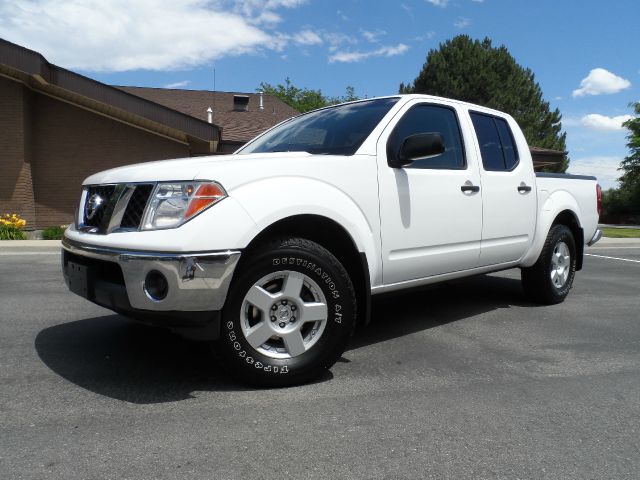 Nissan Frontier 2006 photo 2