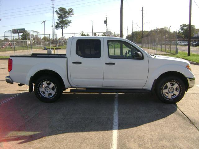 Nissan Frontier 2006 photo 1