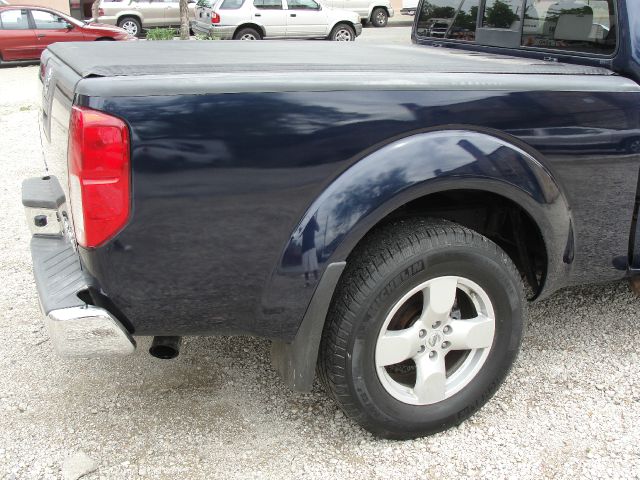 Nissan Frontier 2006 photo 5