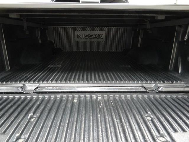 Nissan Frontier 2006 photo 2