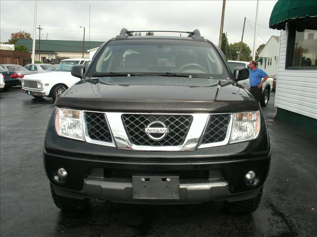 Nissan Frontier 2006 photo 2