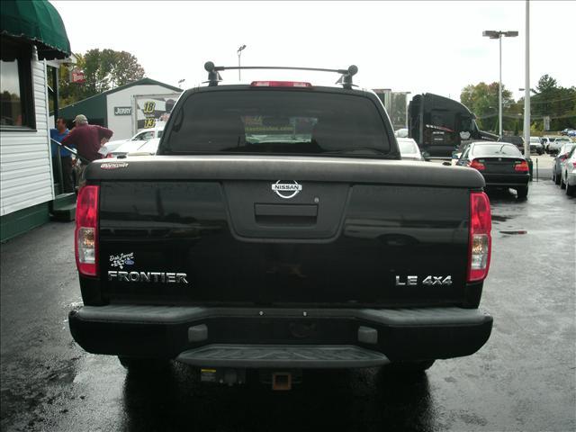 Nissan Frontier 2006 photo 5