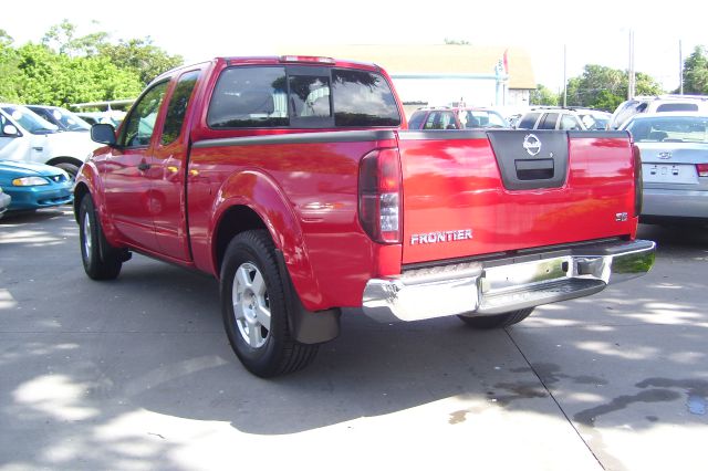 Nissan Frontier 2006 photo 4