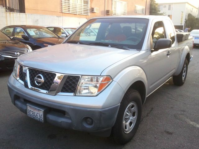 Nissan Frontier 2006 photo 8