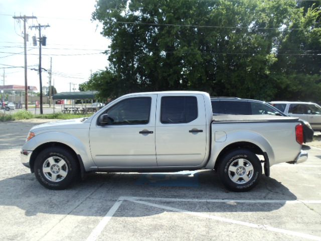 Nissan Frontier 2006 photo 1