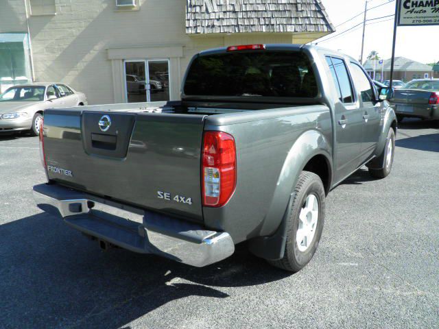 Nissan Frontier 2006 photo 17