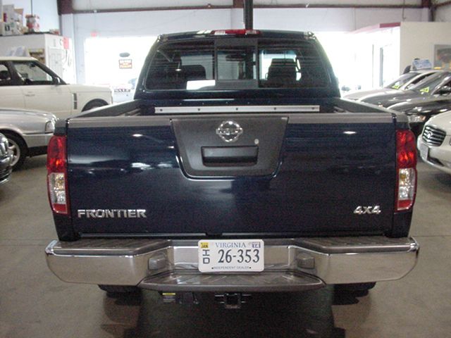 Nissan Frontier 2006 photo 4