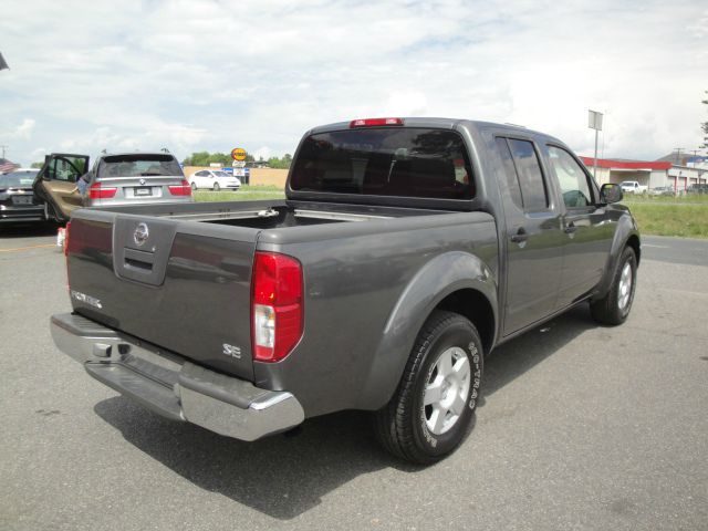 Nissan Frontier 2006 photo 3