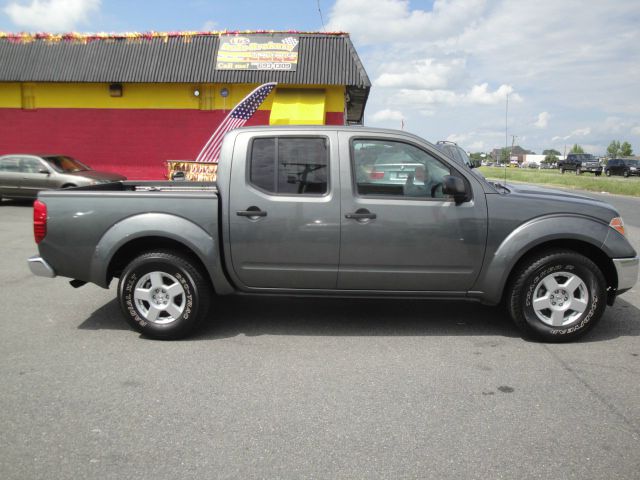 Nissan Frontier 2006 photo 4