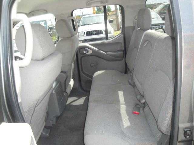 Nissan Frontier 2006 photo 9