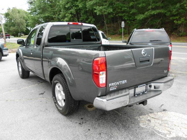 Nissan Frontier 2006 photo 5