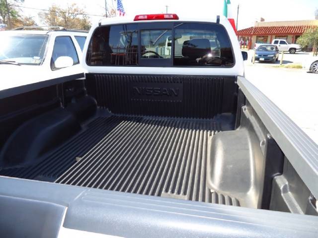 Nissan Frontier 2007 photo 3