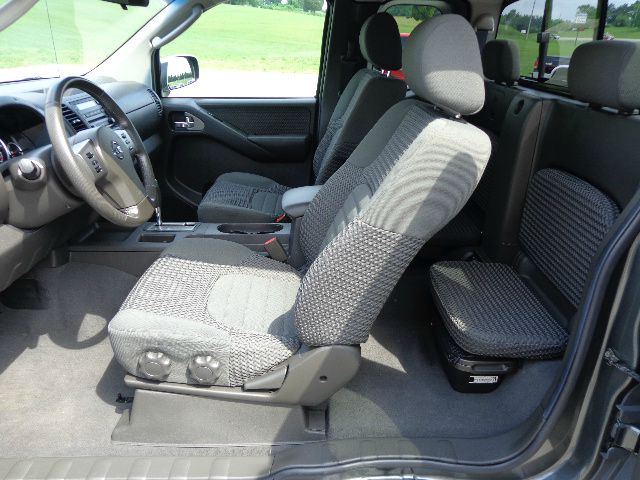 Nissan Frontier 2007 photo 4