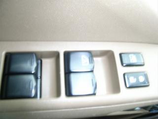 Nissan Frontier 2007 photo 2