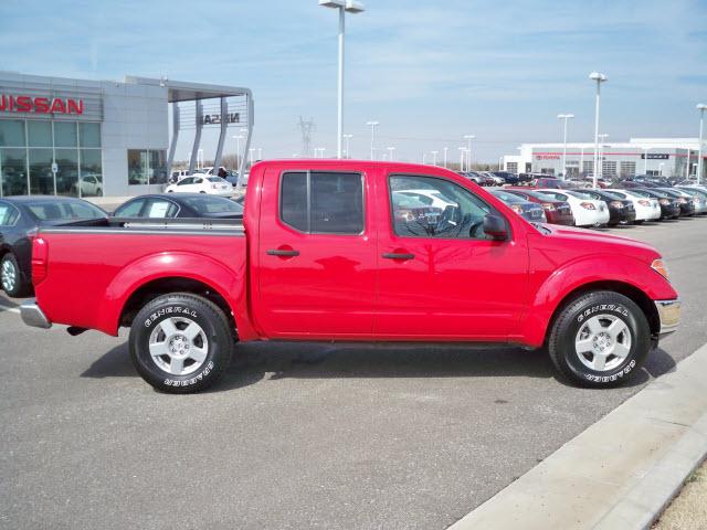 Nissan Frontier 2007 photo 1