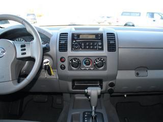 Nissan Frontier 2007 photo 1