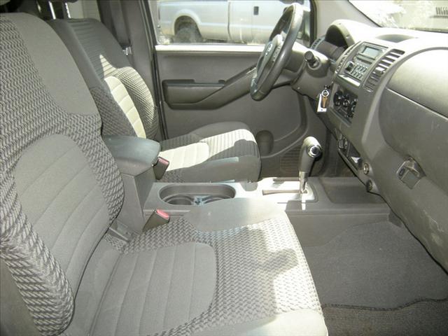 Nissan Frontier 2007 photo 1