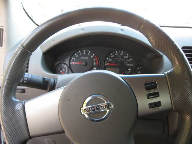 Nissan Frontier 2007 photo 3